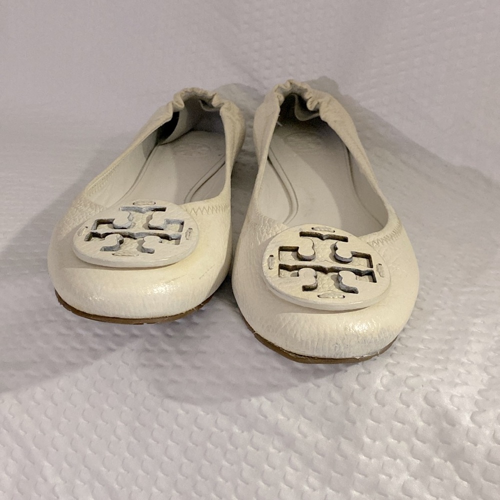 Tory Burch White Reva Signature Logo Ballet Flats